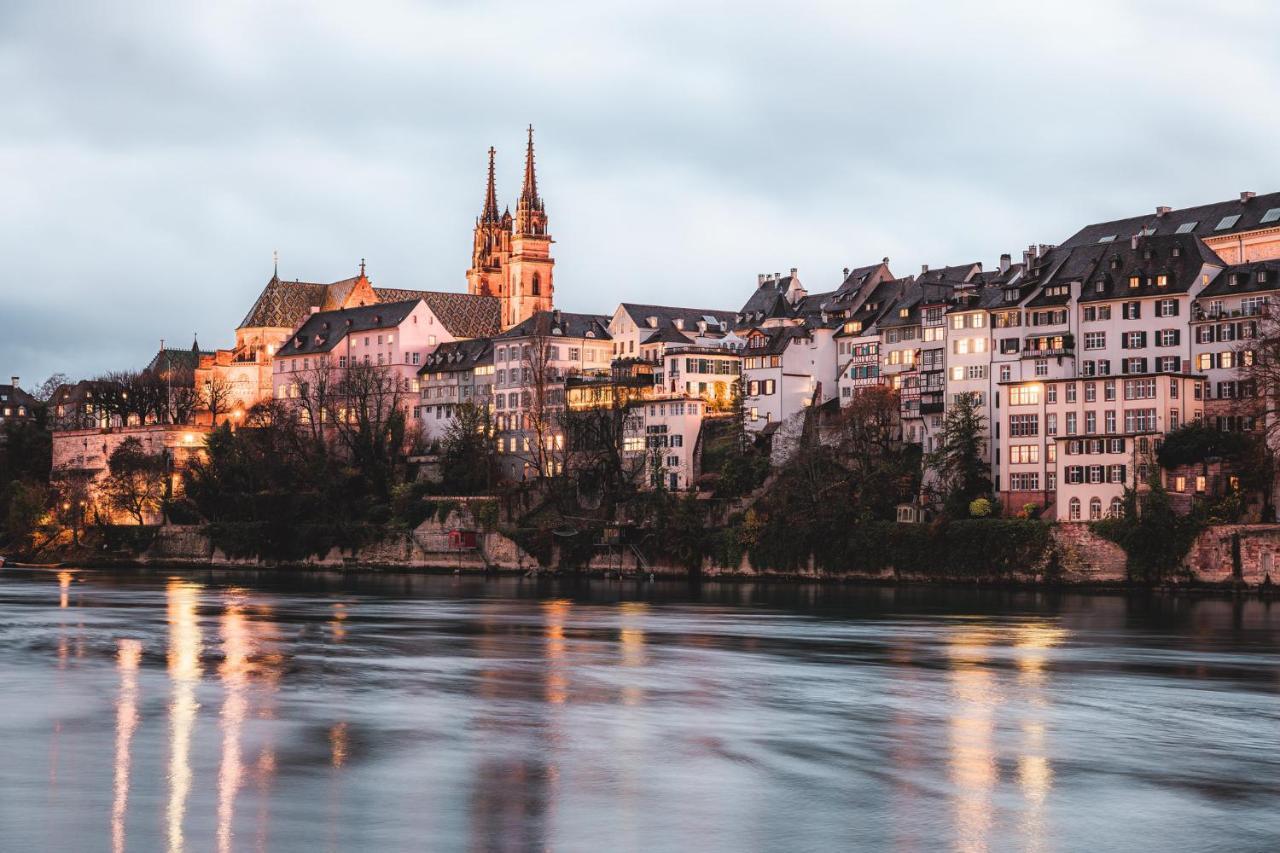 Express & - Basel - By Ihg 3*